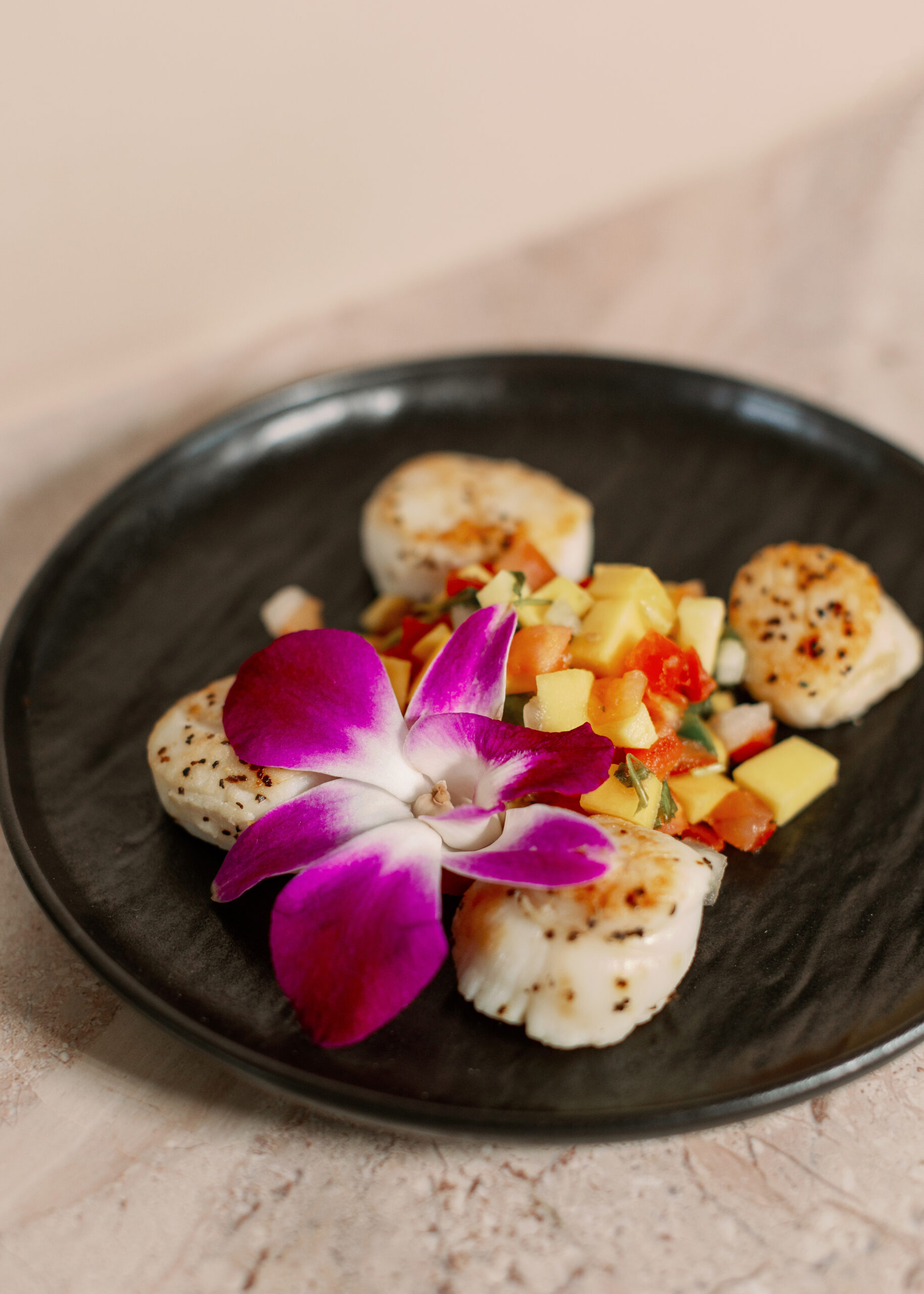 Chef-Crafted-Pan-Seared-Scallops-for-Luxury-New-Orleans-Catering